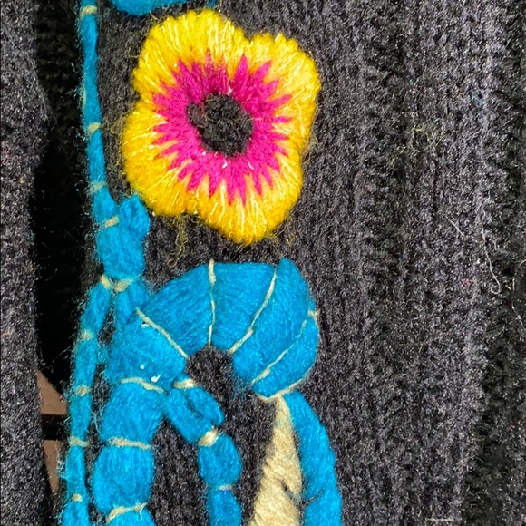 Counterparts Petites Sweater Size M - Picture 3 of 6